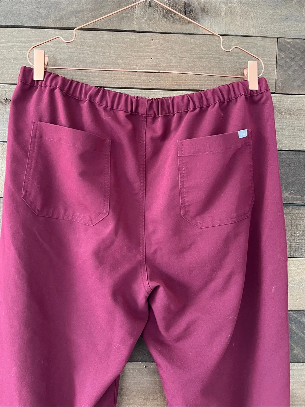 Figs Men's Pisco Straight-Leg Scrub Pant in Burgundy Size XL
